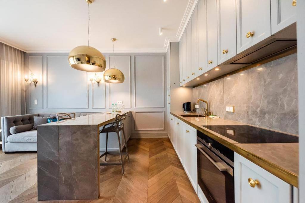 Luxury Garden Apartment Varsovie Extérieur photo