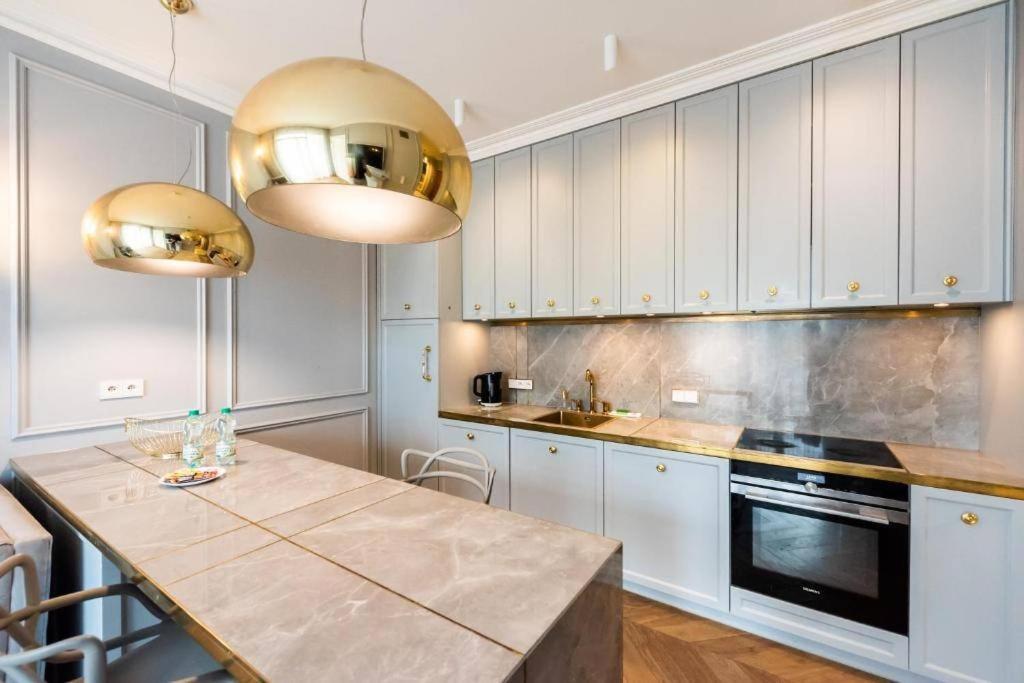 Luxury Garden Apartment Varsovie Extérieur photo