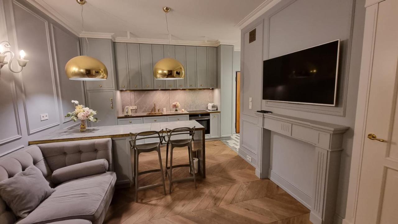 Luxury Garden Apartment Varsovie Extérieur photo